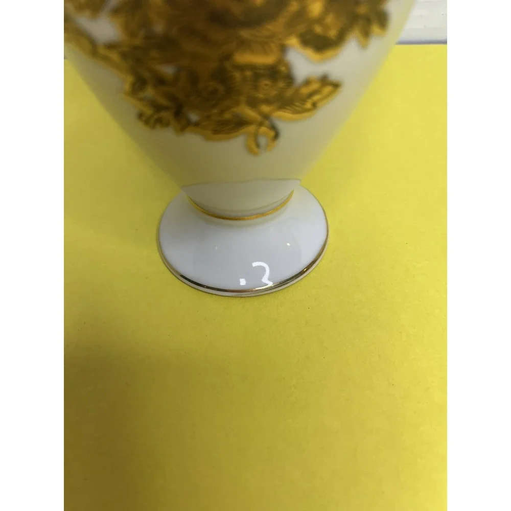 Japan Vase Gold Trim Hand Painted Roses Porcelain Double Handle 8X4.25X3.25